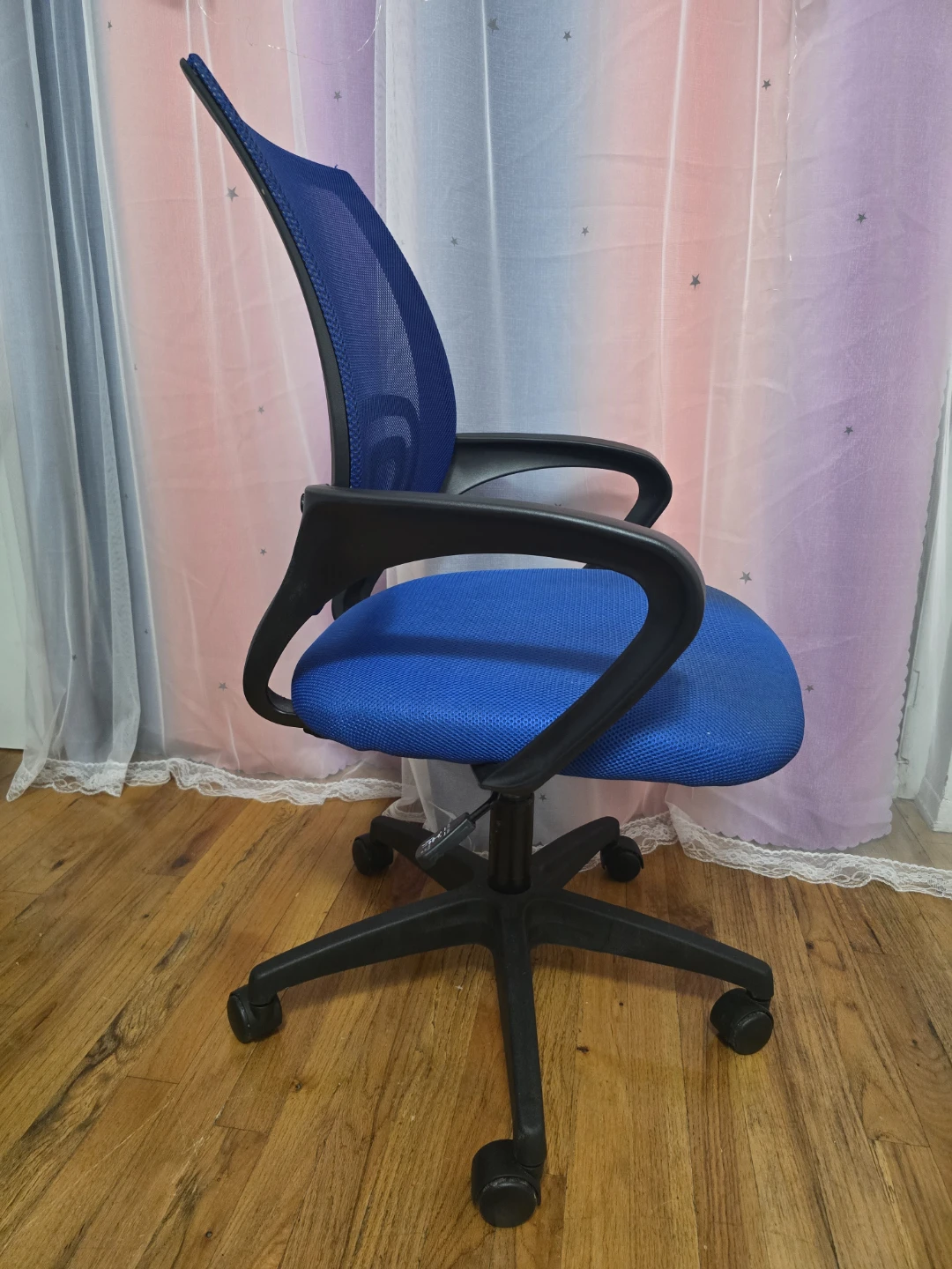 Blue Mesh Office Chair - photo 2