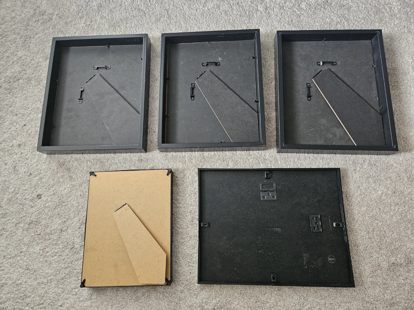 5 Black Picture Frames - photo 3