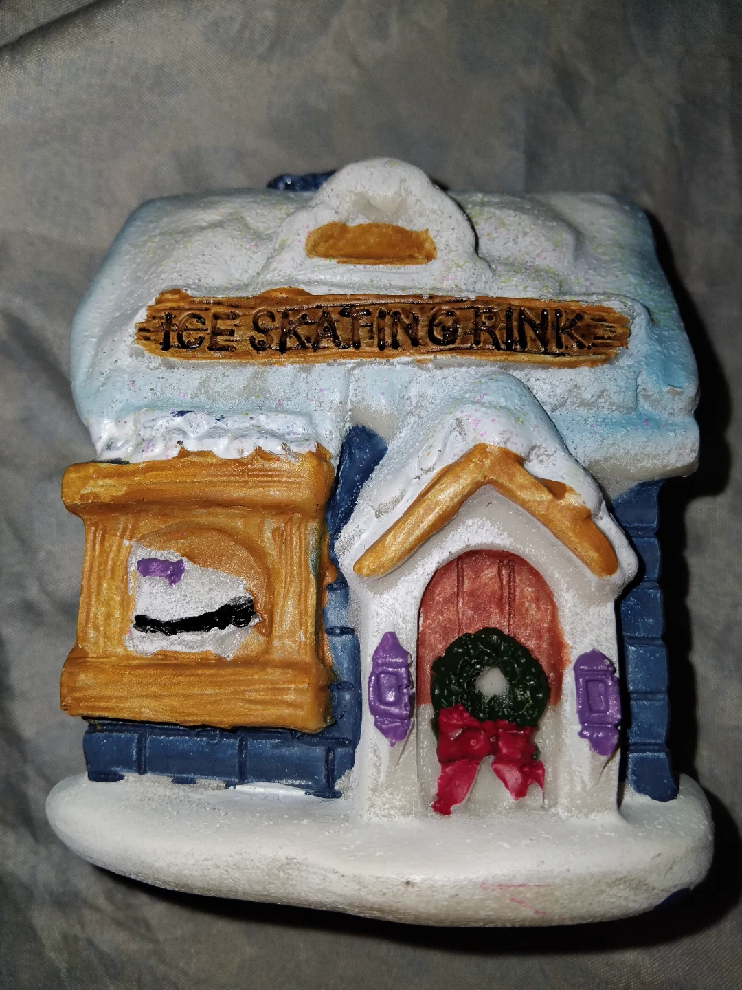 Vintage Ice Skating Rink Village House Decoration