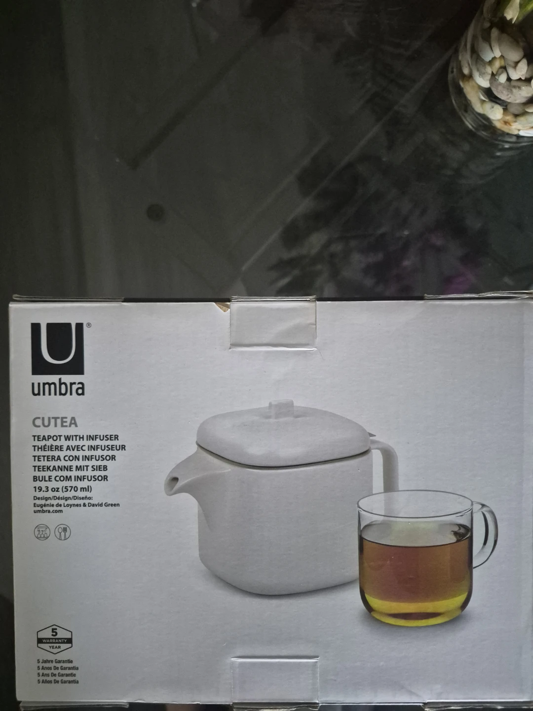 Umbra Cutea Teapot with Infuser