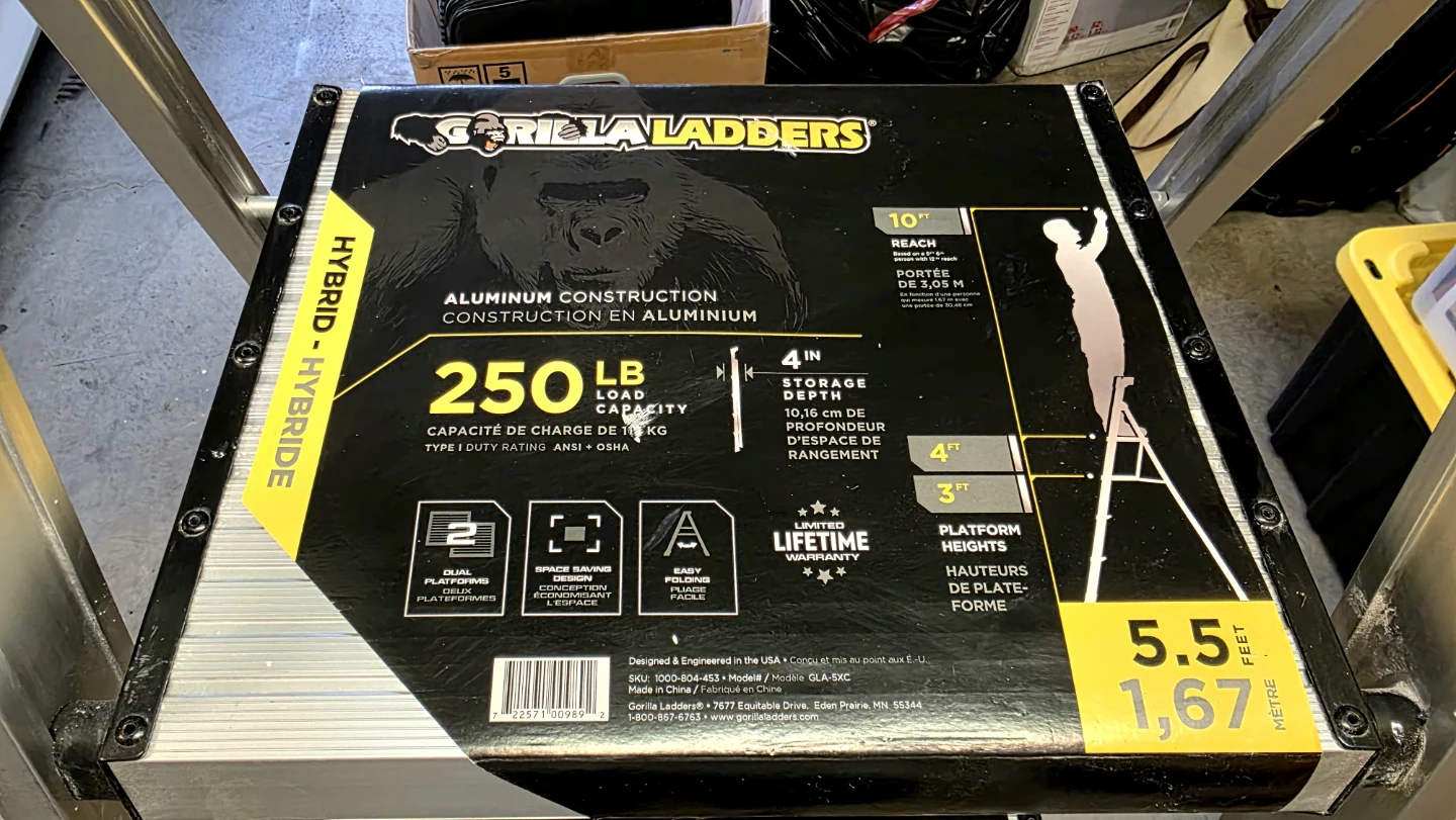 Gorilla Ladders Hybrid Ladder - 5.5 ft - photo 2