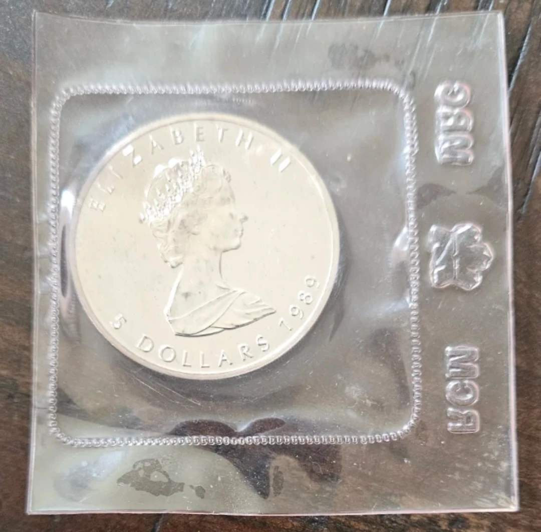 1989 Canada 5 Dollar Silver Maple Leaf Coin - photo 2