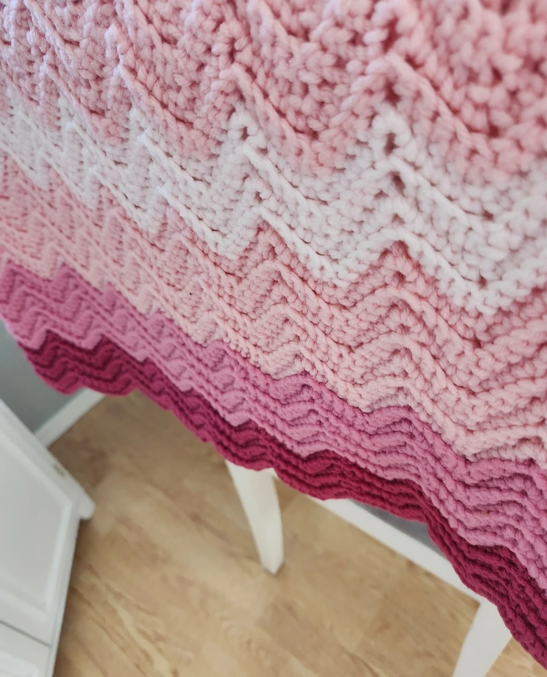 Handmade Chevron Crochet Blanket - photo 3