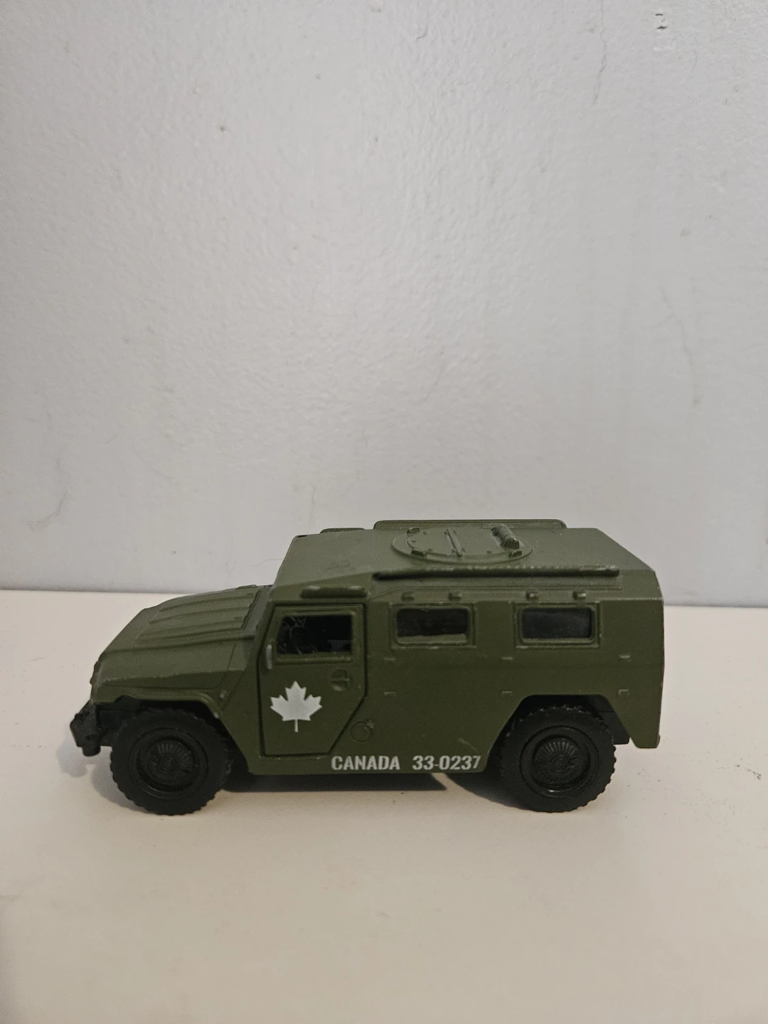 Green Canadian Military Vehicle Toy - photo 5