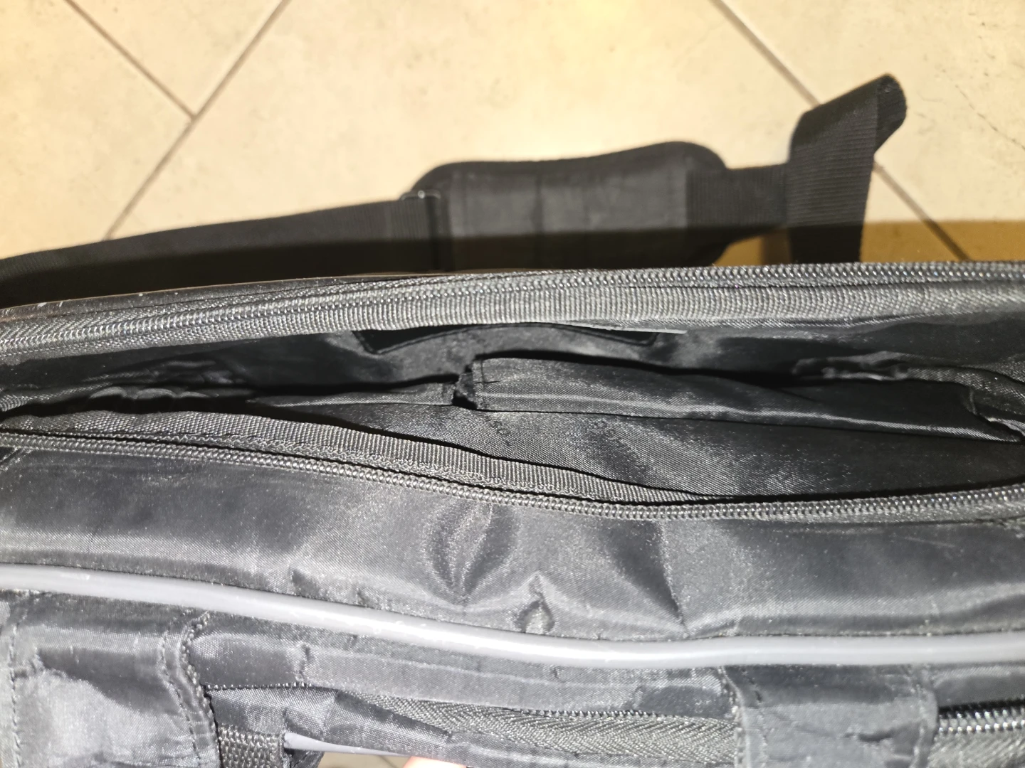 Toshiba Laptop Bag - photo 4
