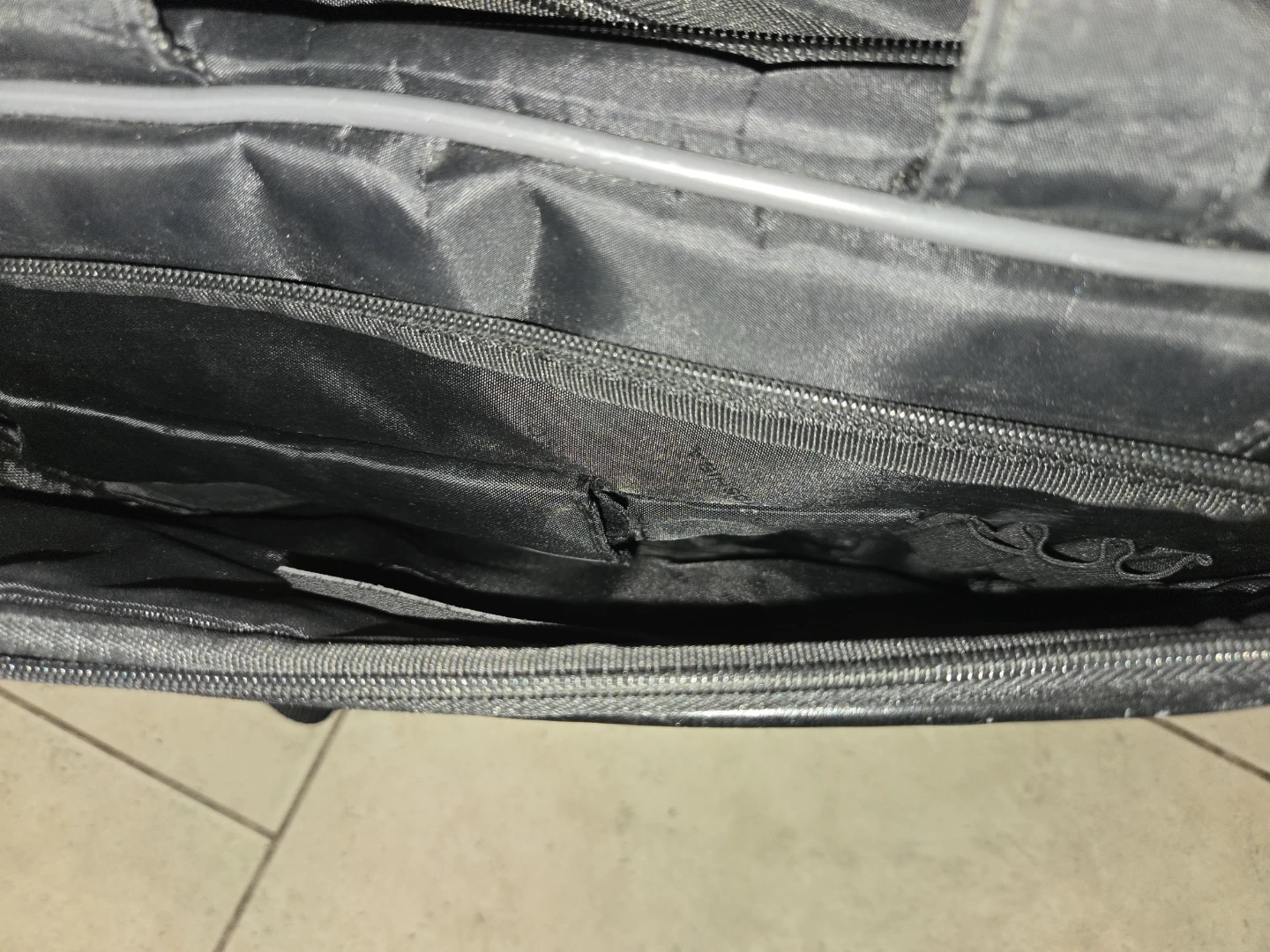 Toshiba Laptop Bag - photo 5