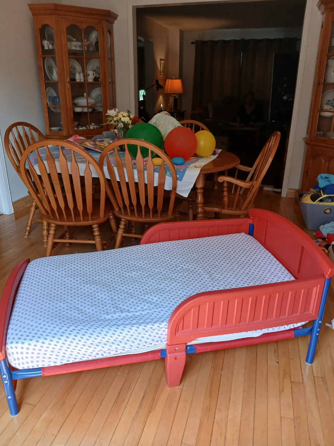 TODDLER BED - photo 4