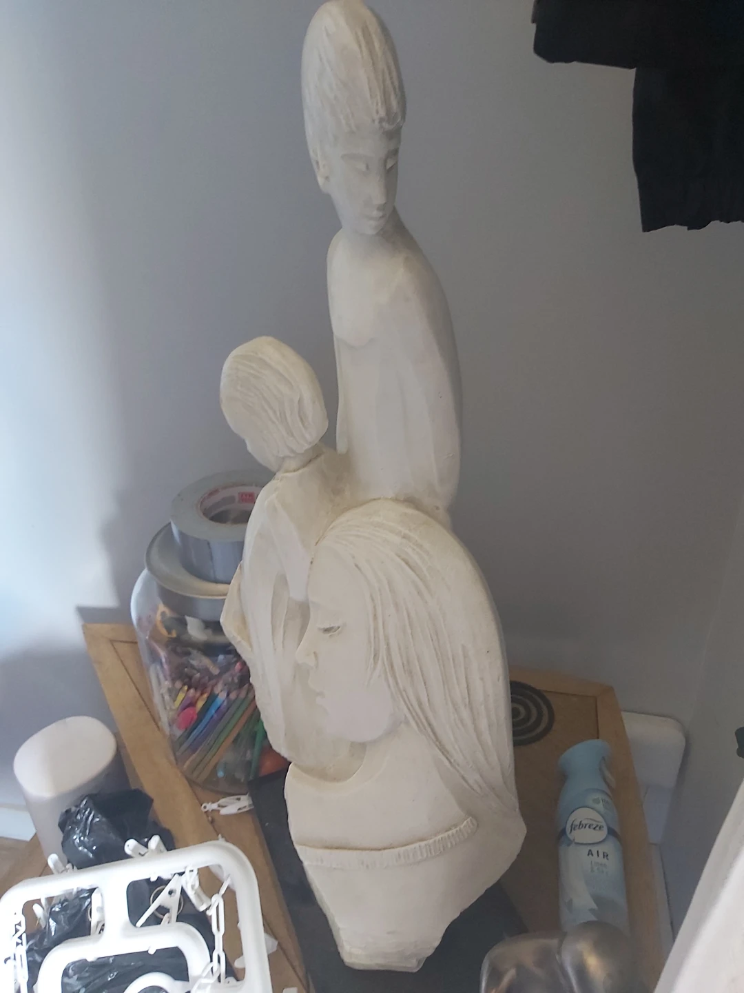Figurine Sculpture of Family - photo 2