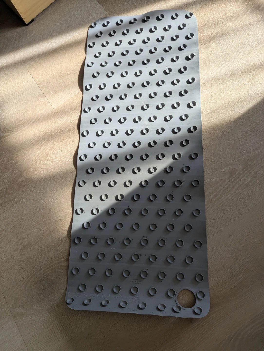 Grey Bathtub Safety Mat - photo 2
