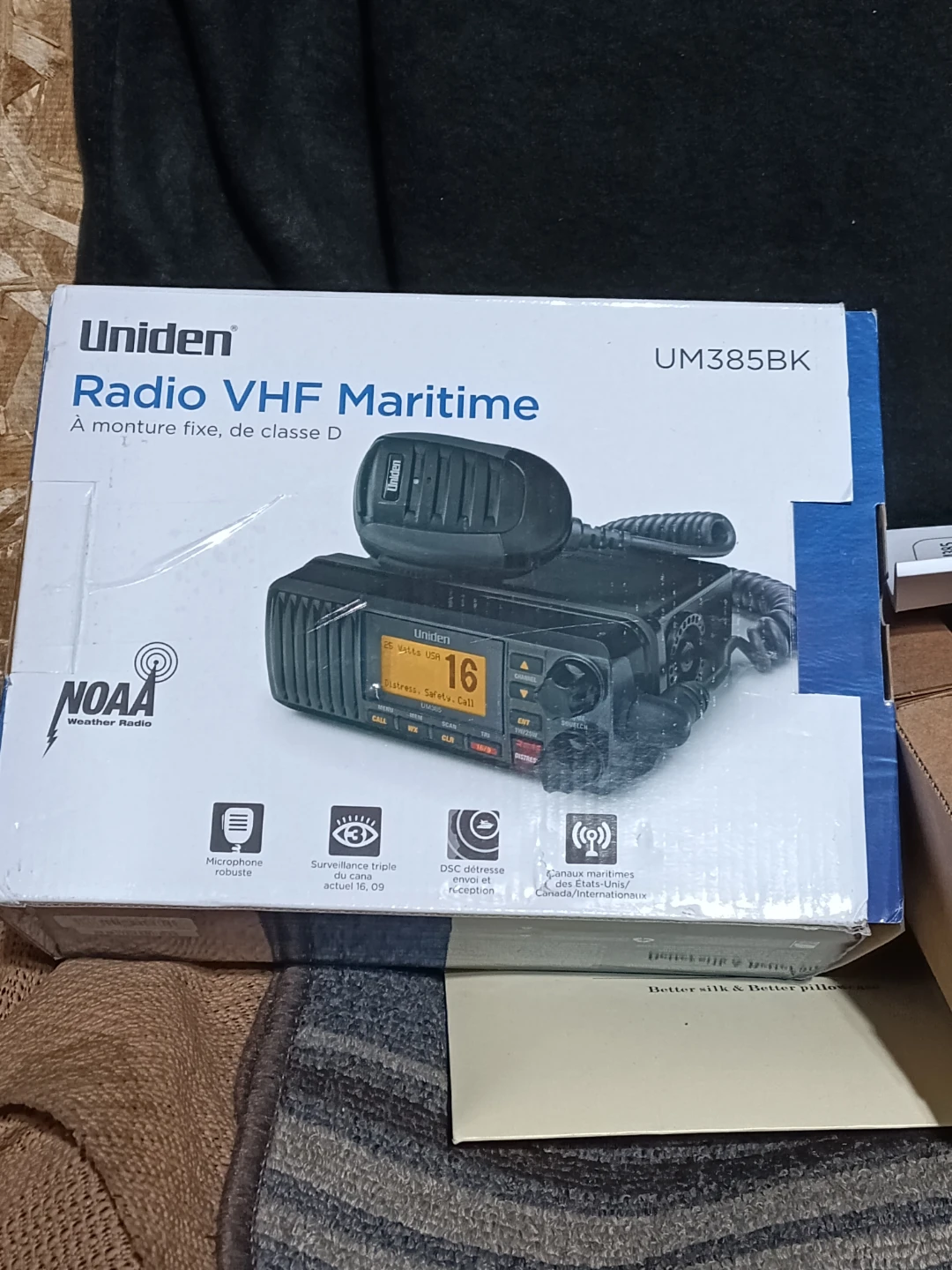 Uniden UM385BK Fixed Mount VHF Marine Radio - photo 2
