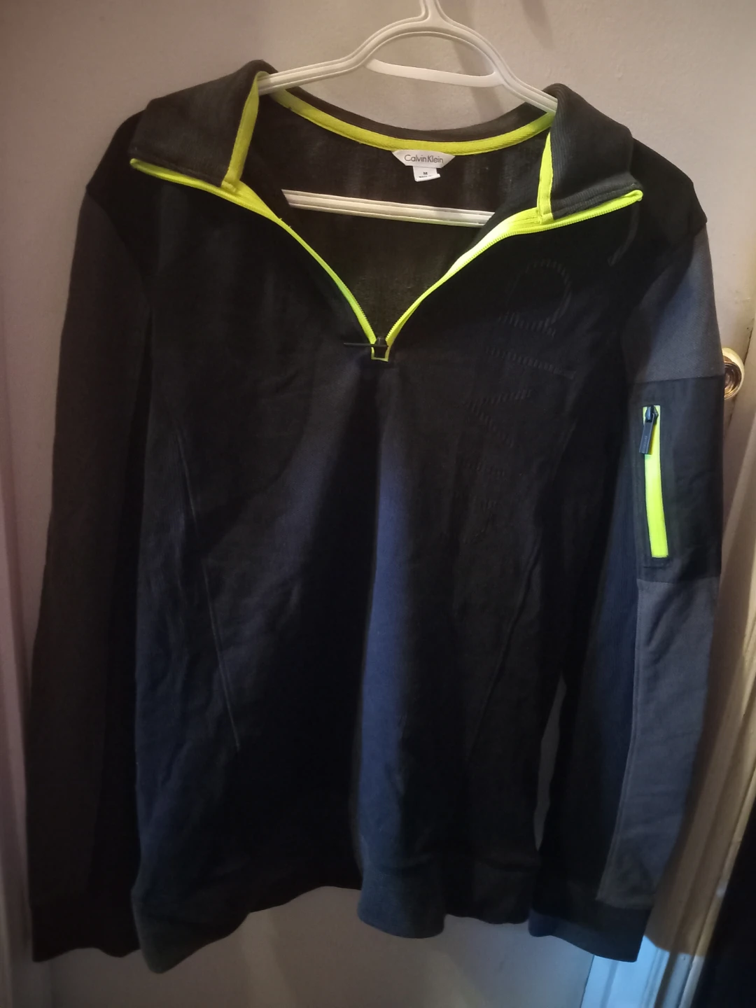 Brand New Calvin Klein Men's Black Pullover Jacket Size Medium - photo 3