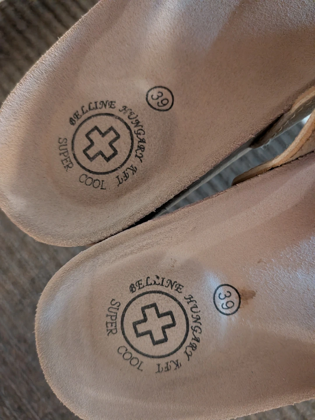 Beline Hungary Super Cool Sandals Size 39 - photo 2