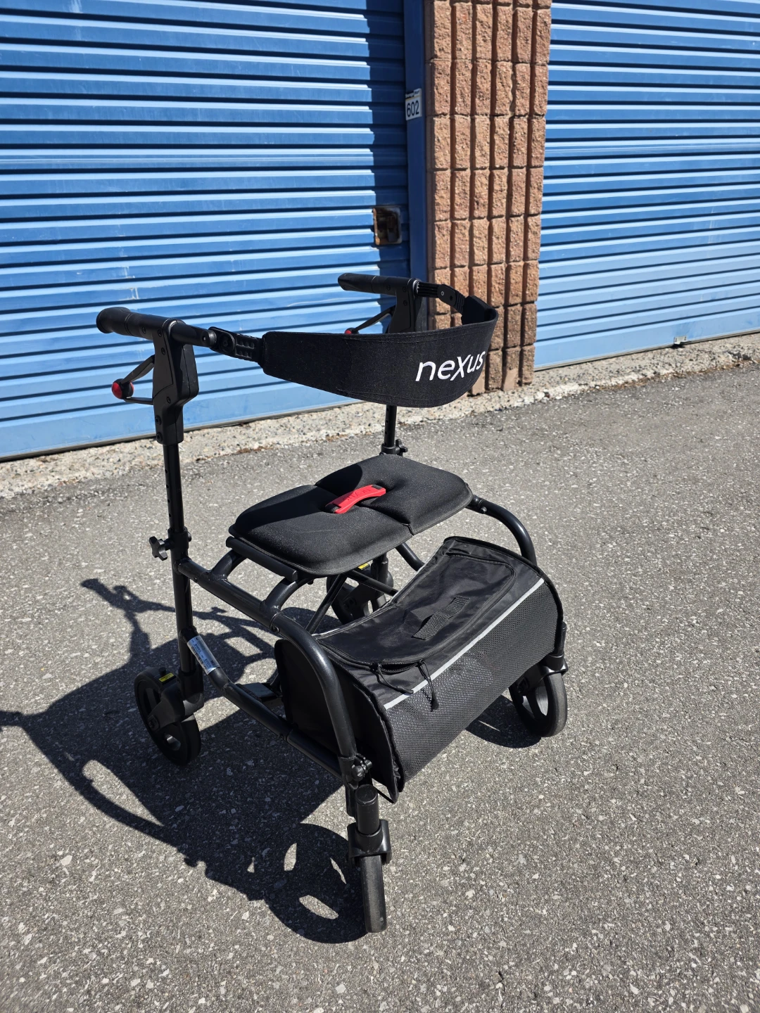 Nexus Rollator Walker