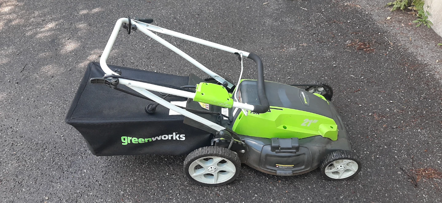 Greenworks 21"  Electric Lawn Mower NOT WORKING - photo 5