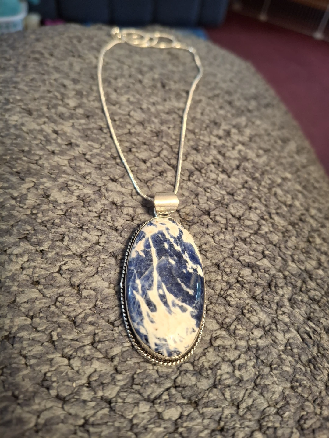 Blue and White Stone Pendant Necklace - photo 2