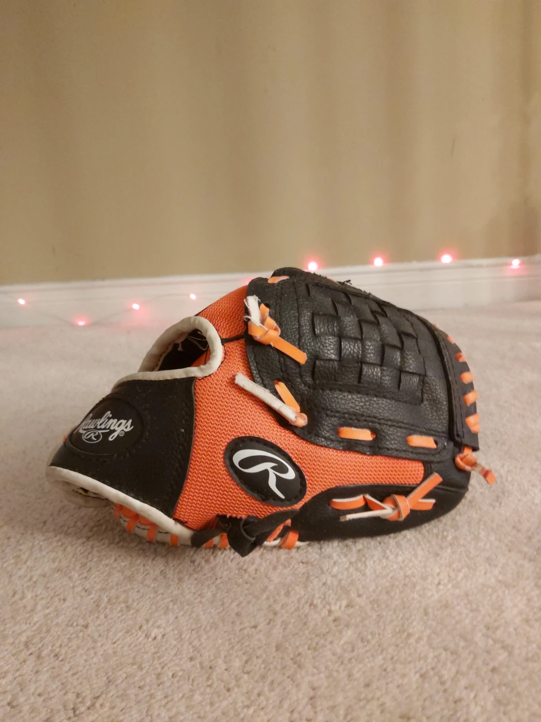 RHT 10" Rawlings PL10BO Baseball Glove - 10 Inch