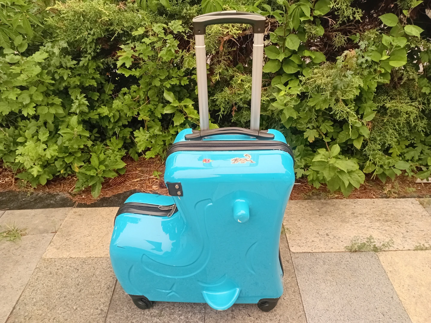 Blue Ride-On Suitcase - photo 4