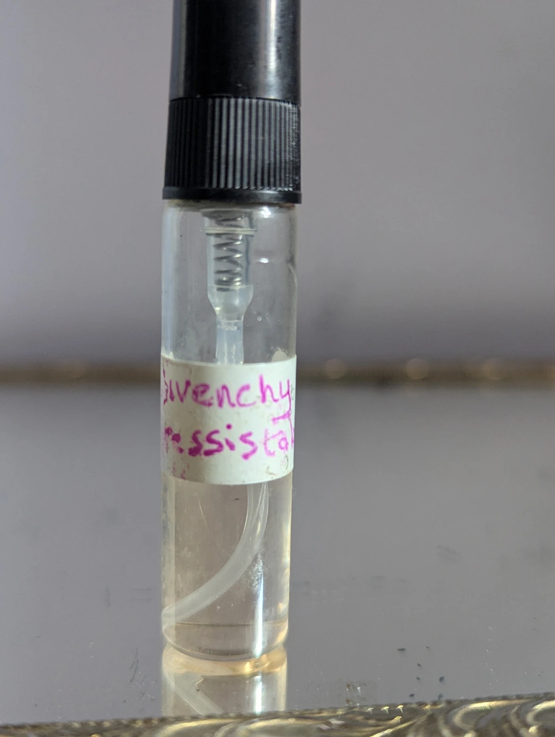 Givenchy irresistible 3ml travel sample perfume
