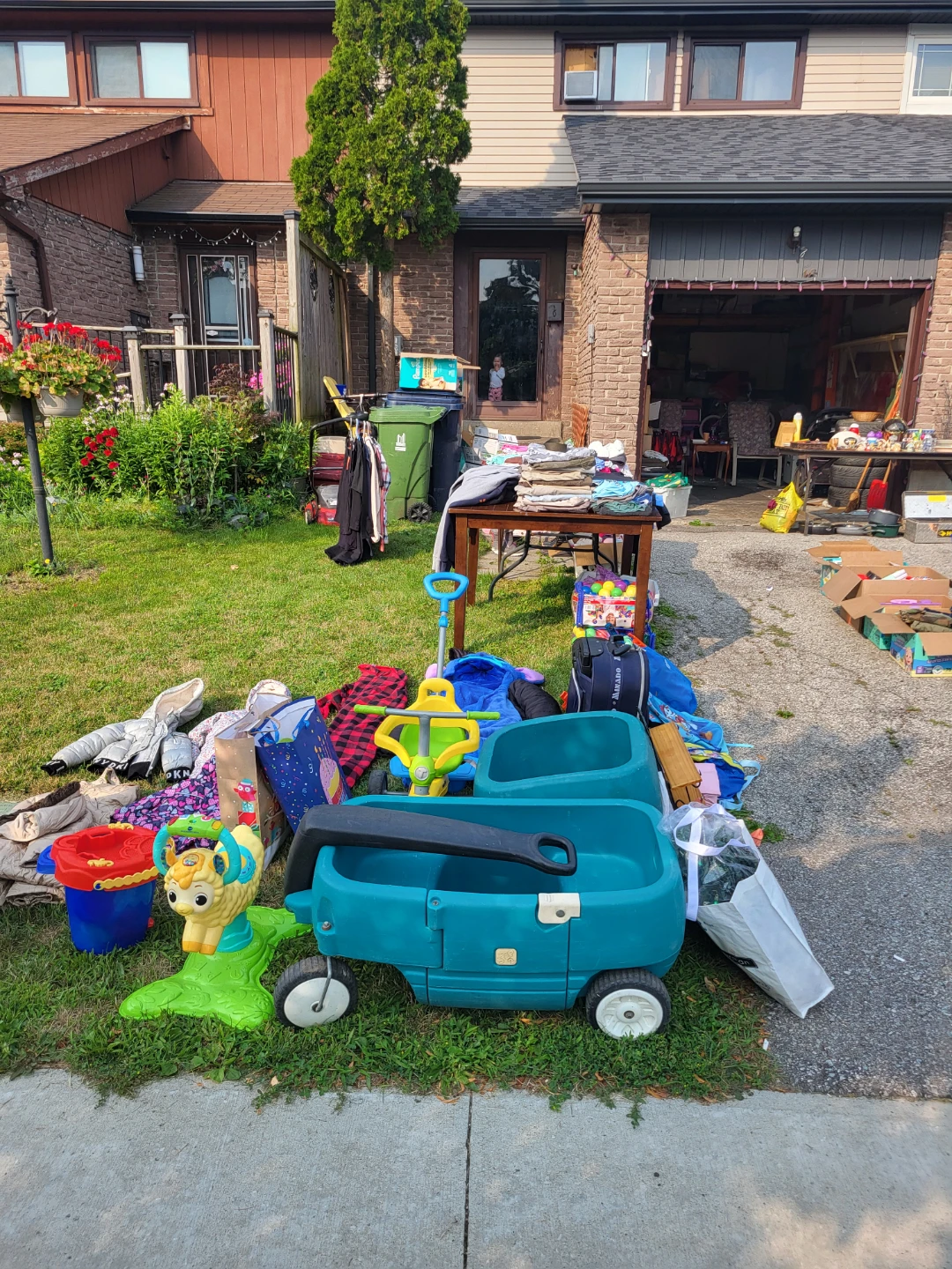 Garage Sale - photo 2