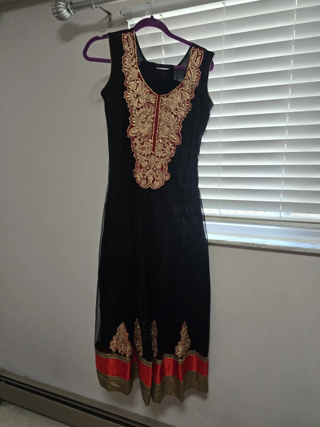 Black Sleeveless Embroidered Kurti