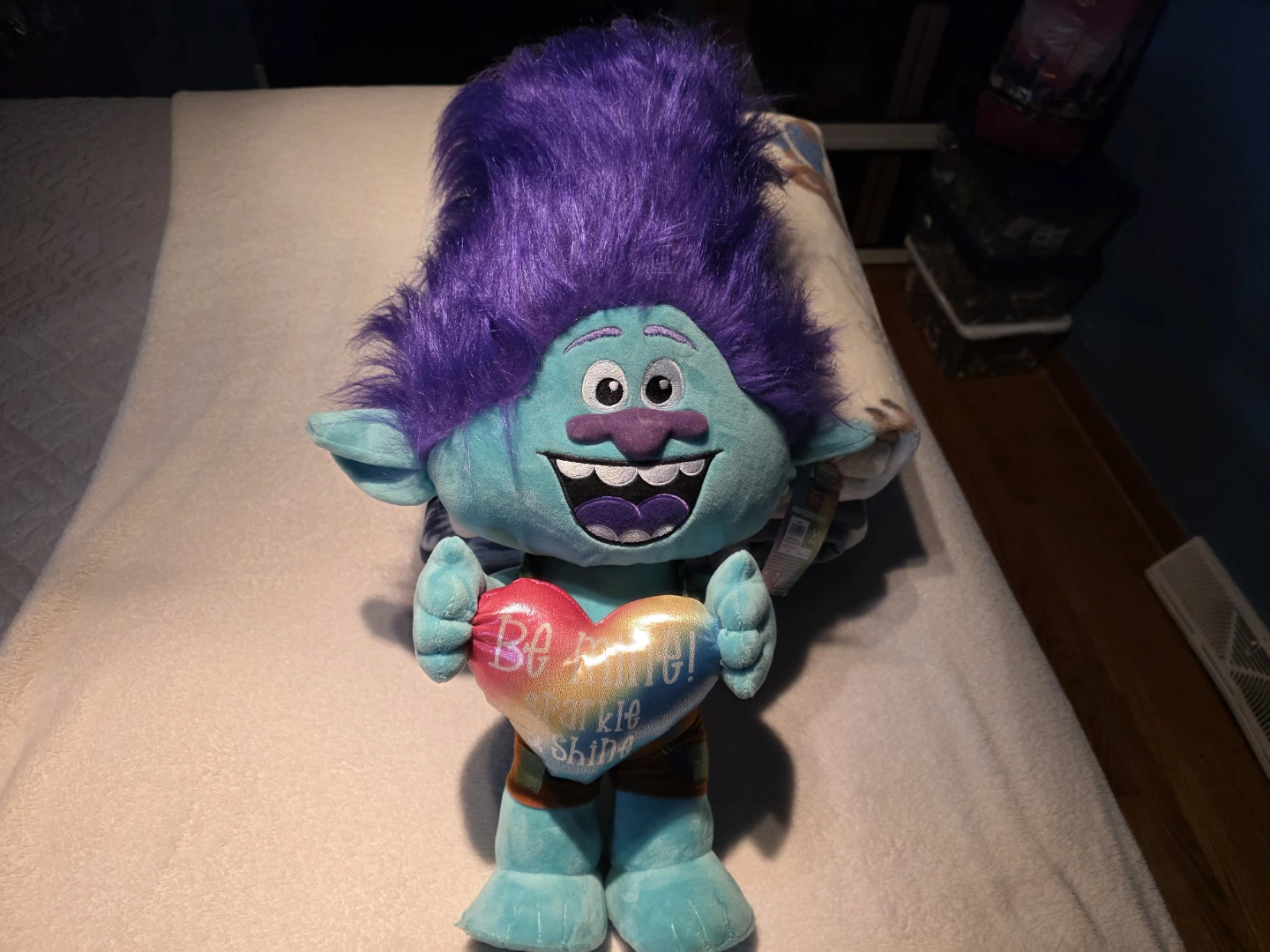Trolls Branch Valentine's Greeter Plush Toy - photo 4