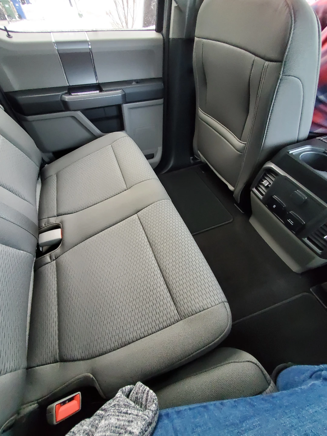 Ford F-150 XTR 4x4 Truck Seats - photo 3
