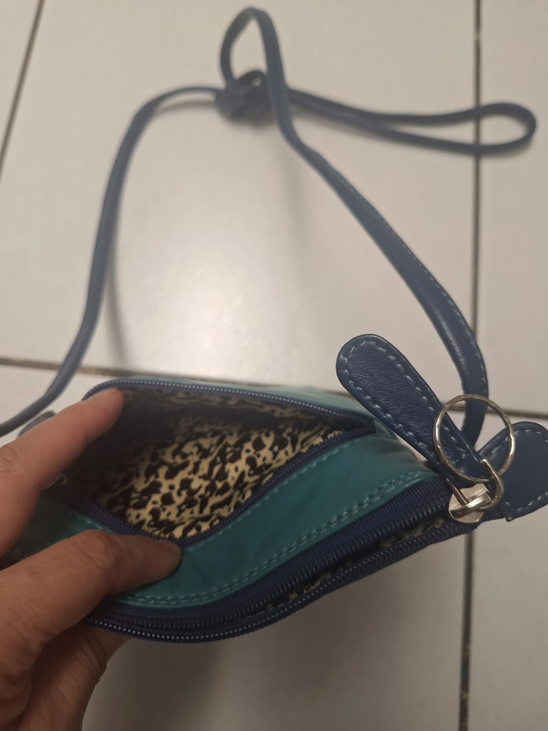 Leather Crossbody Purse - photo 4