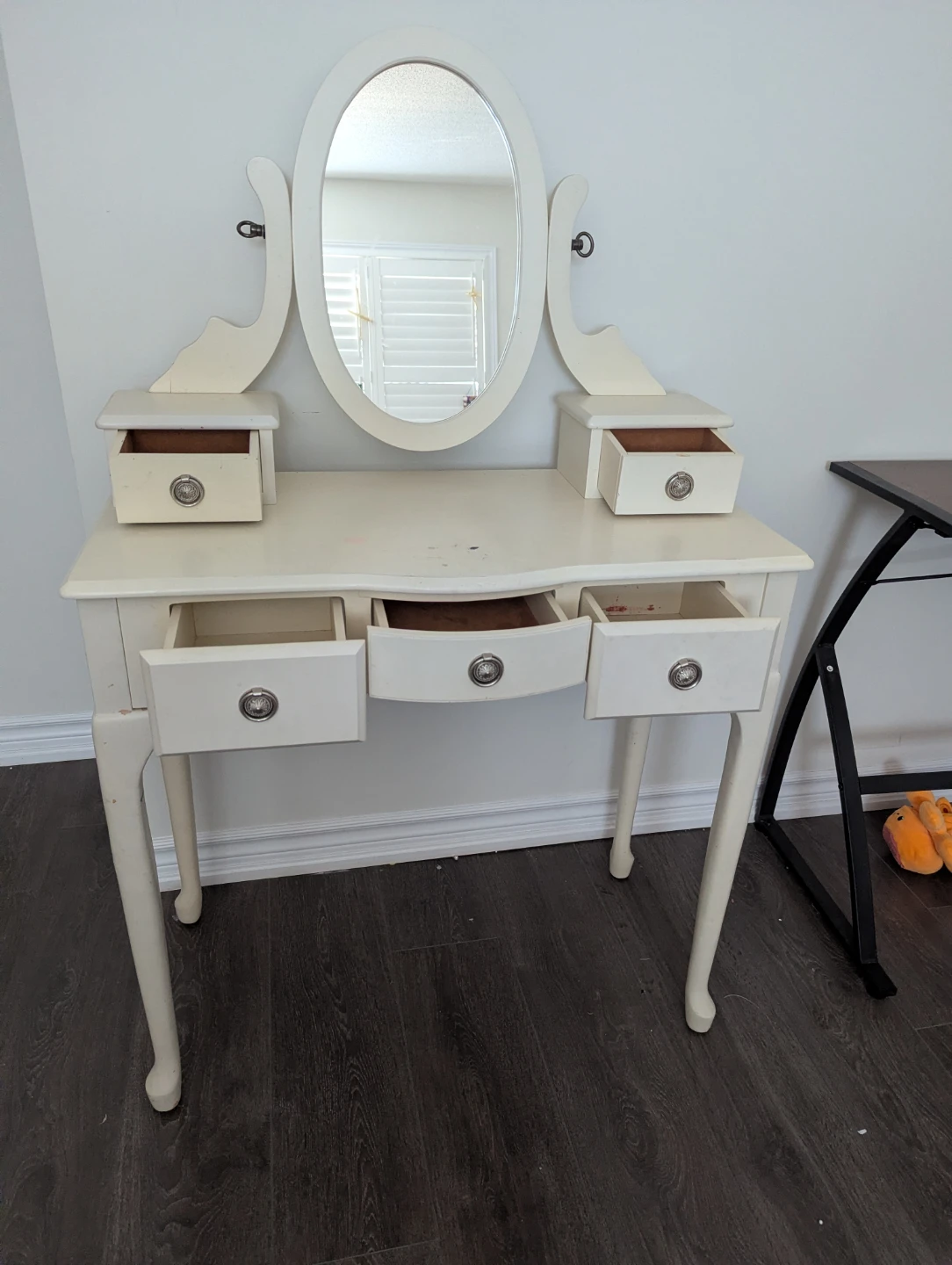 White Vanity Desk with Oval Mirror - photo 2
