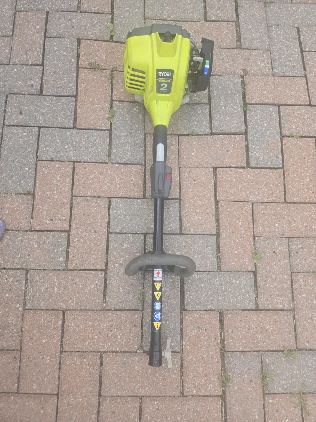 Ryobi String Trimmer - photo 2