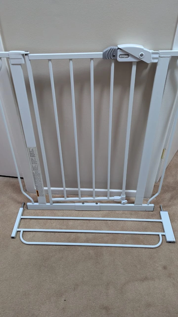 Regalo Baby Gate with Extensions (one  white one black)