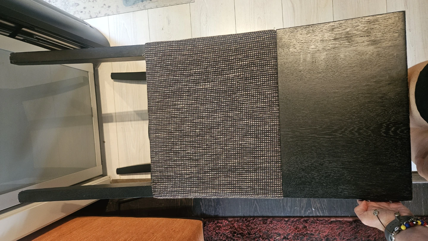 Free. Two dining chairs - photo 2