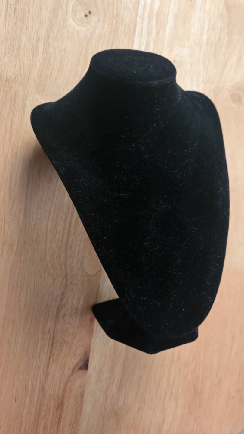Black velvet Necklace Stand 🖤