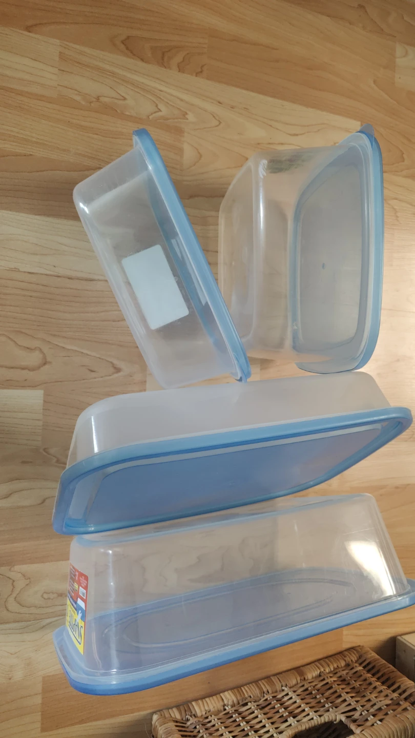 Lock & Lock Food Storage Containers - photo 4