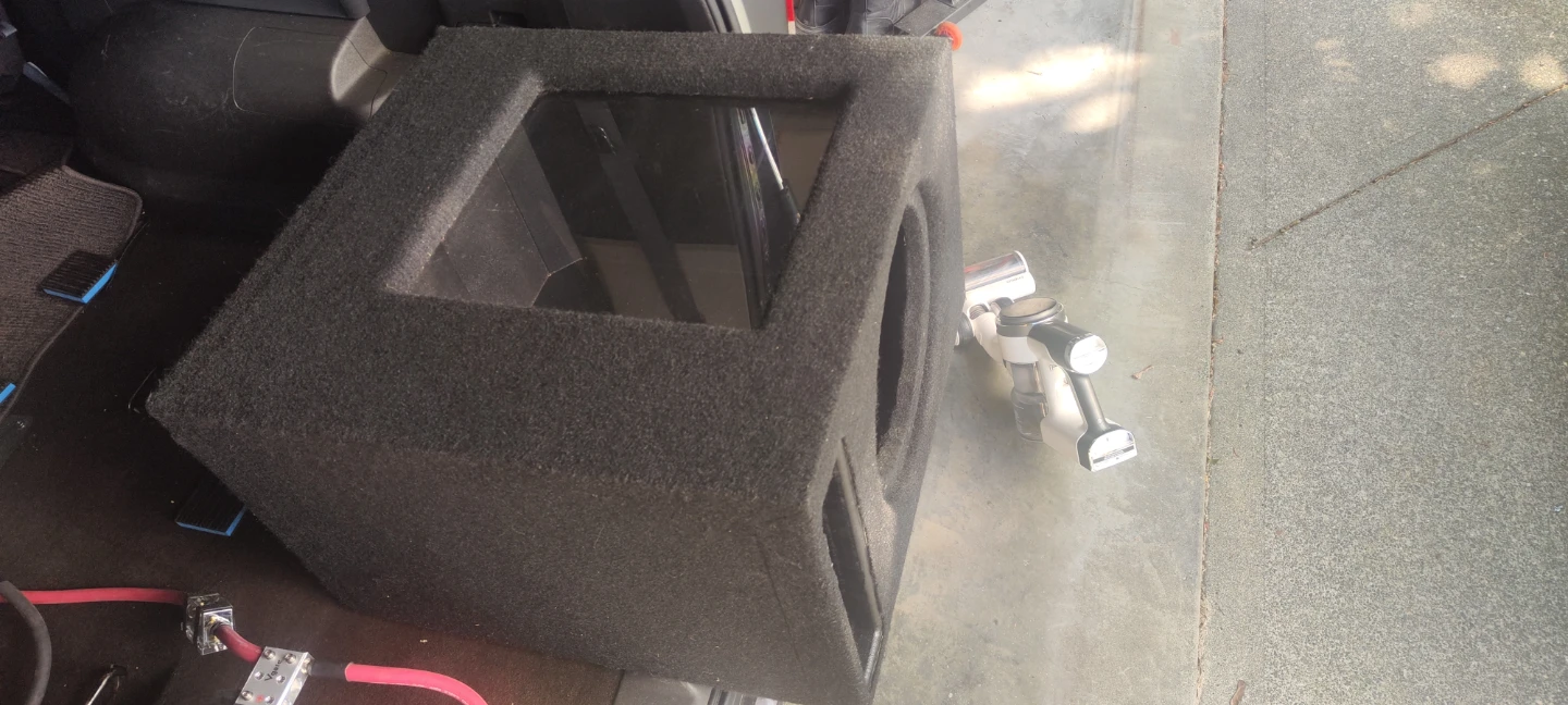 Car Subwoofer Box - photo 2