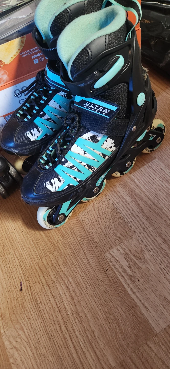 Ultra Wheels Rollerblades Size 5-8 - photo 2