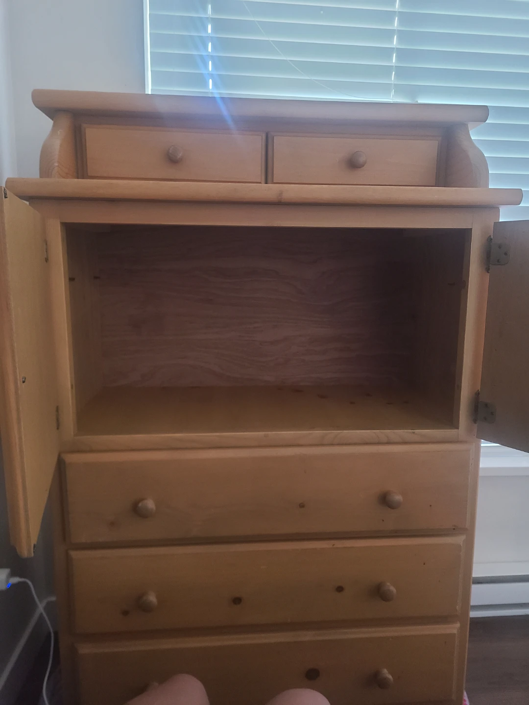 Wooden dresser with drawers and cabinet doors - photo 2