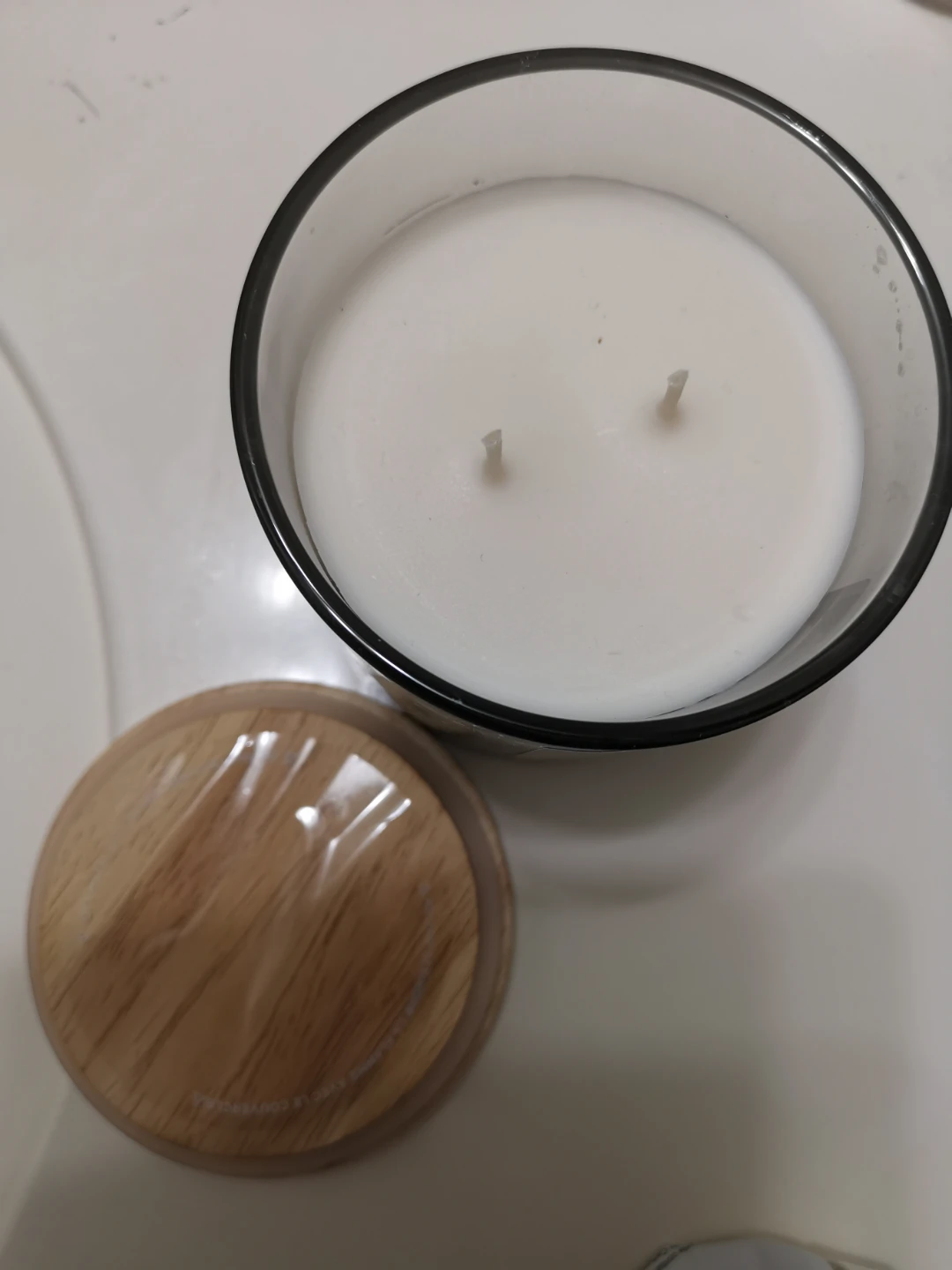Better Homes & Gardens Soft Cashmere Amber Candle - photo 2
