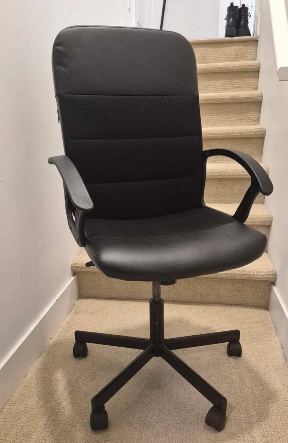 Black Office Chair