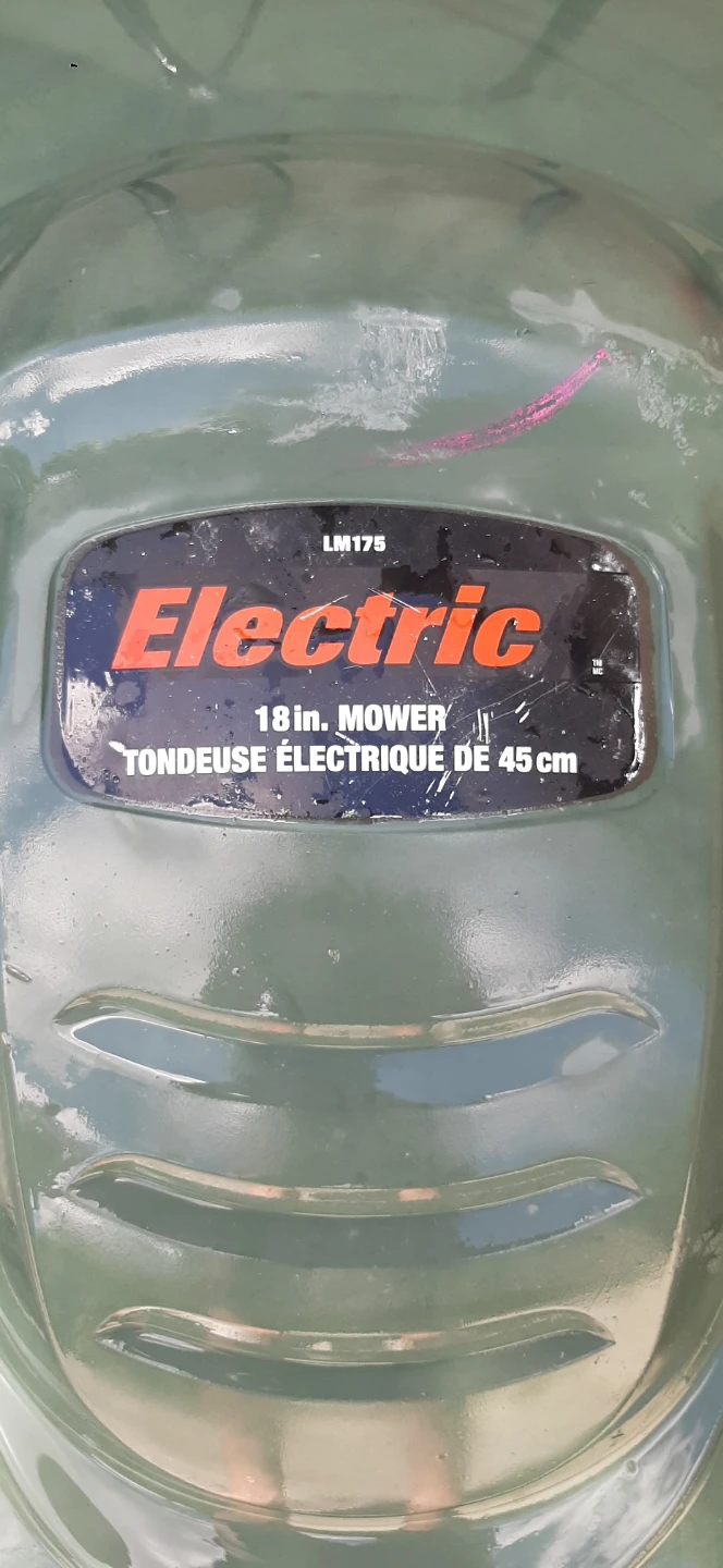 Black & Decker Premium Electric Lawnmower - photo 3