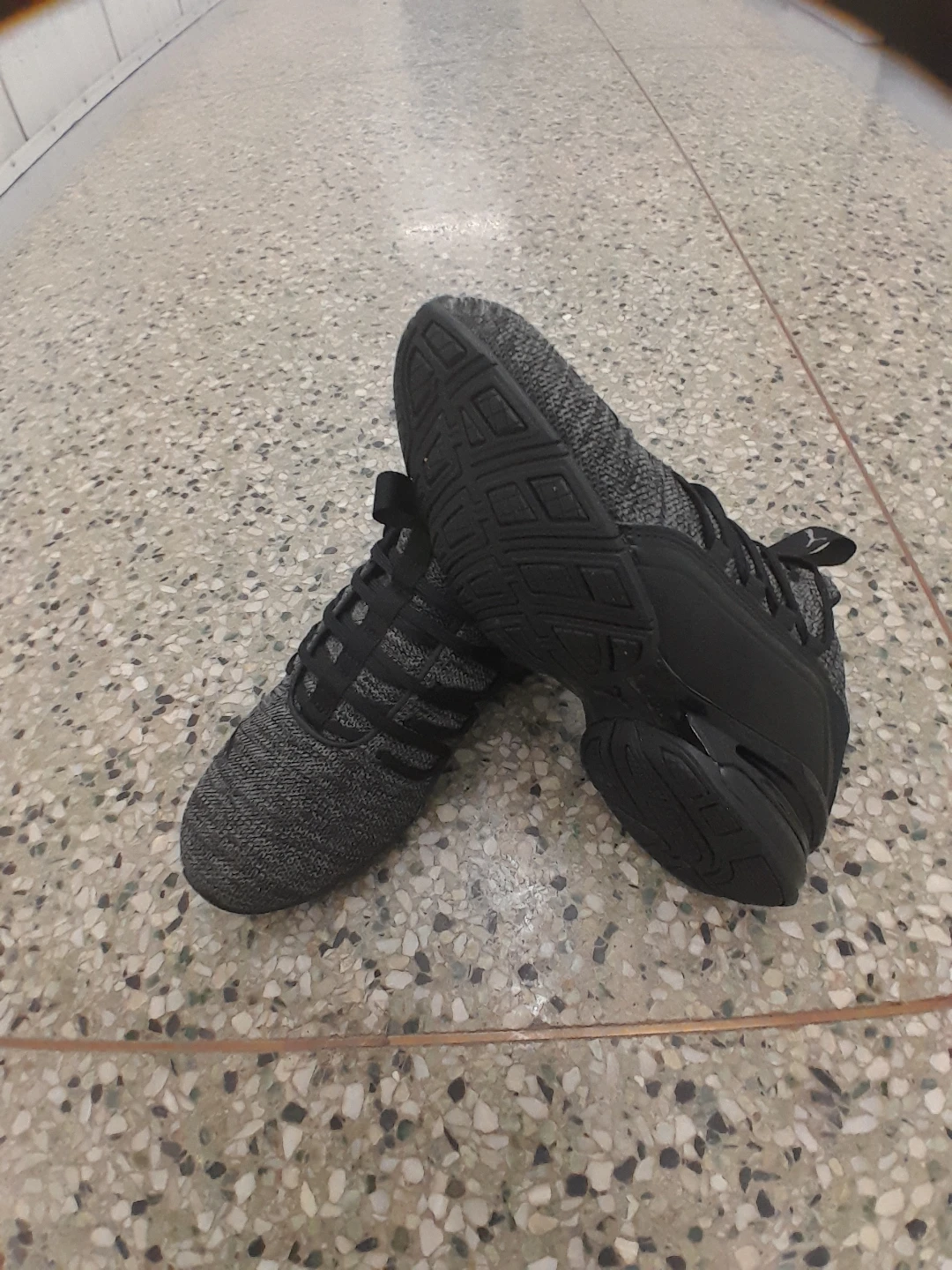 Puma Running Shoes Men's Size 8.5