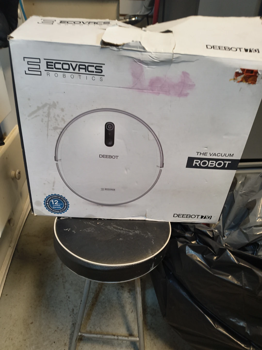 ECOVACS DEEBOT 710 Vacuum Robot