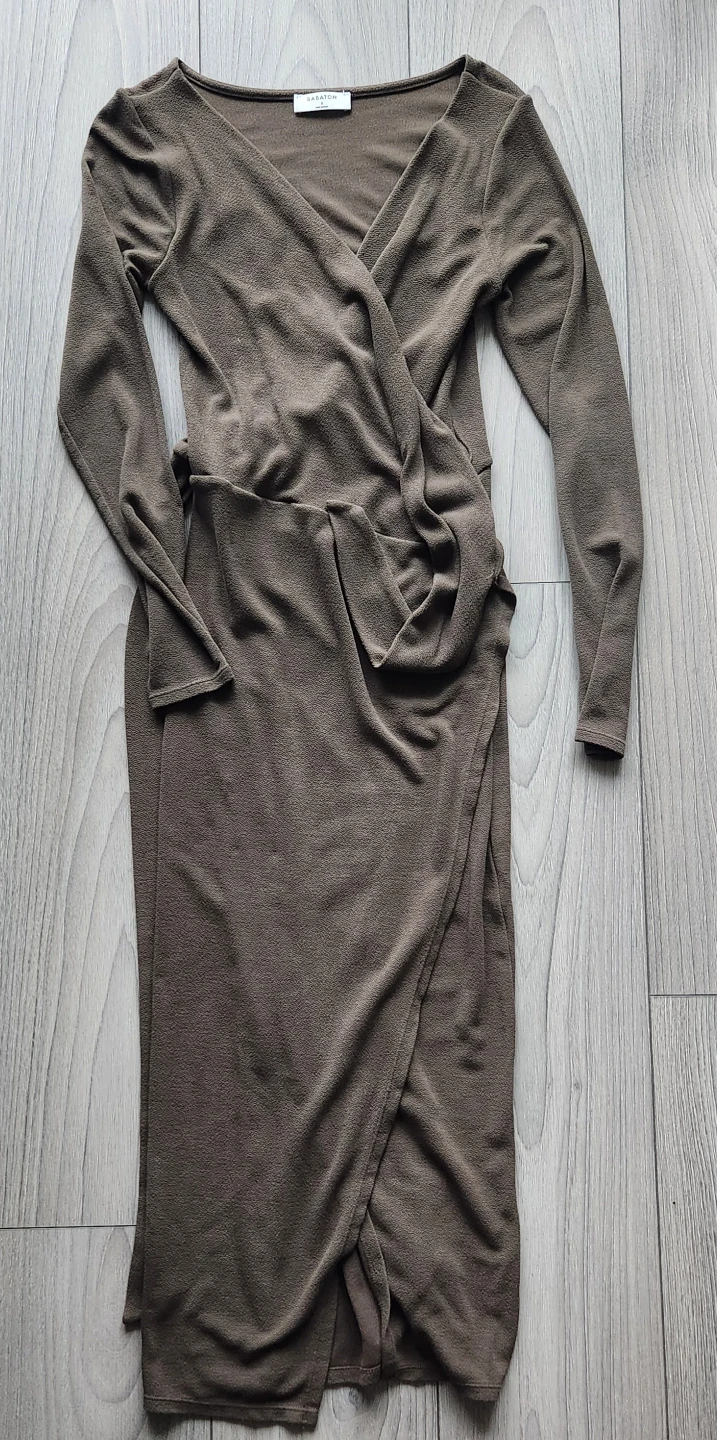 Aritzia Babaton Gaudi Dress - photo 3