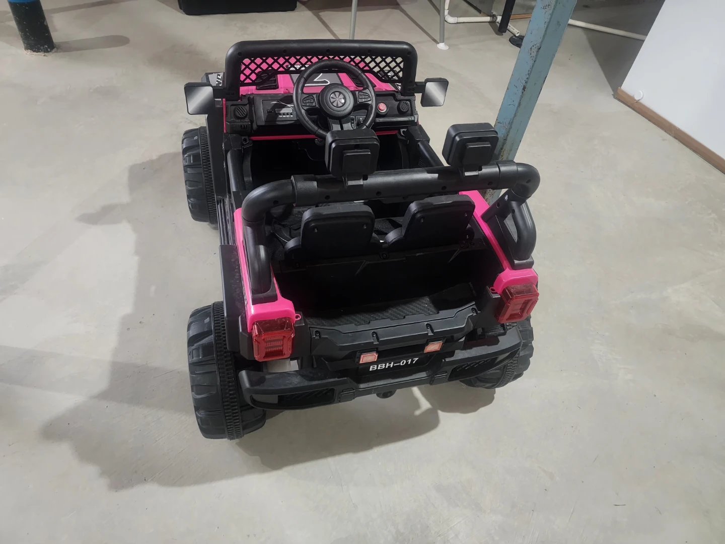 Kids 12V Ride-On Electric Jeep – Pink - photo 2