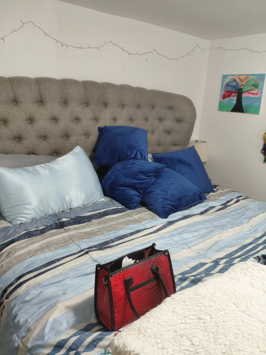 Tufted Upholstered Headboard with USB Ports
