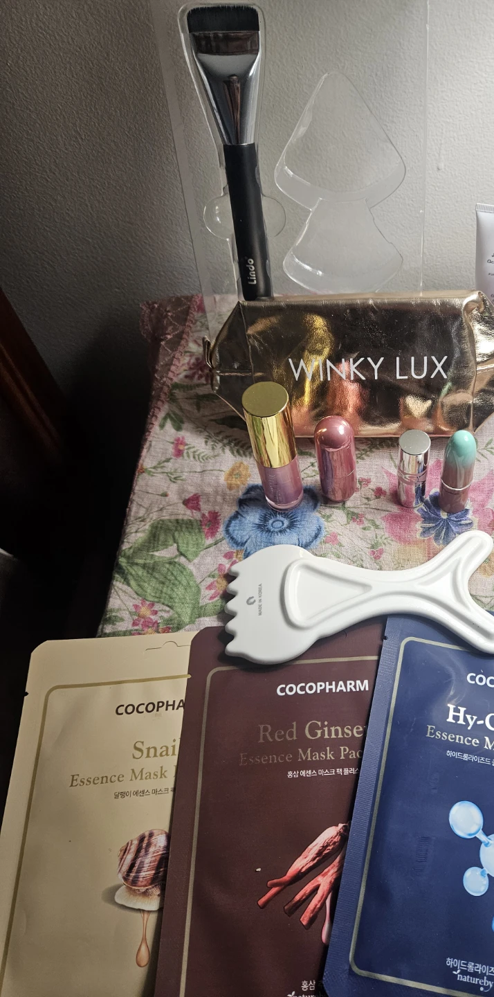 New Pouch, Lipsticks, Face Masks & Ceramic Facial Gua Sha