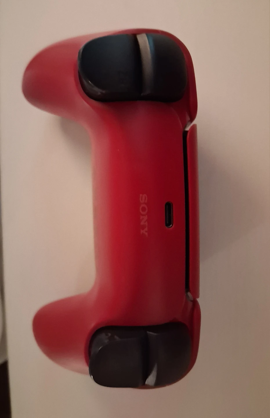 Sony PlayStation 5 DualSense Wireless Controller - Red - photo 2