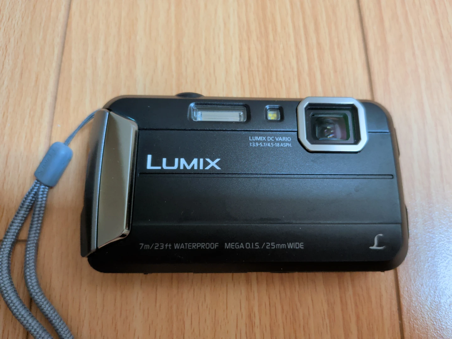 Panasonic Lumix DMC-TS25 Waterproof Camera - photo 3
