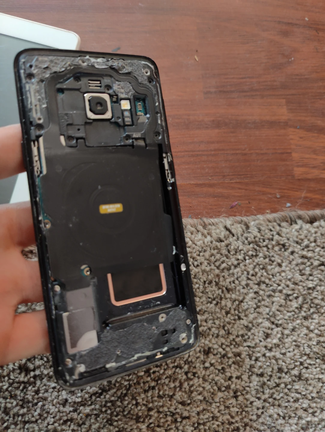 Samsung Galaxy S8 - photo 2