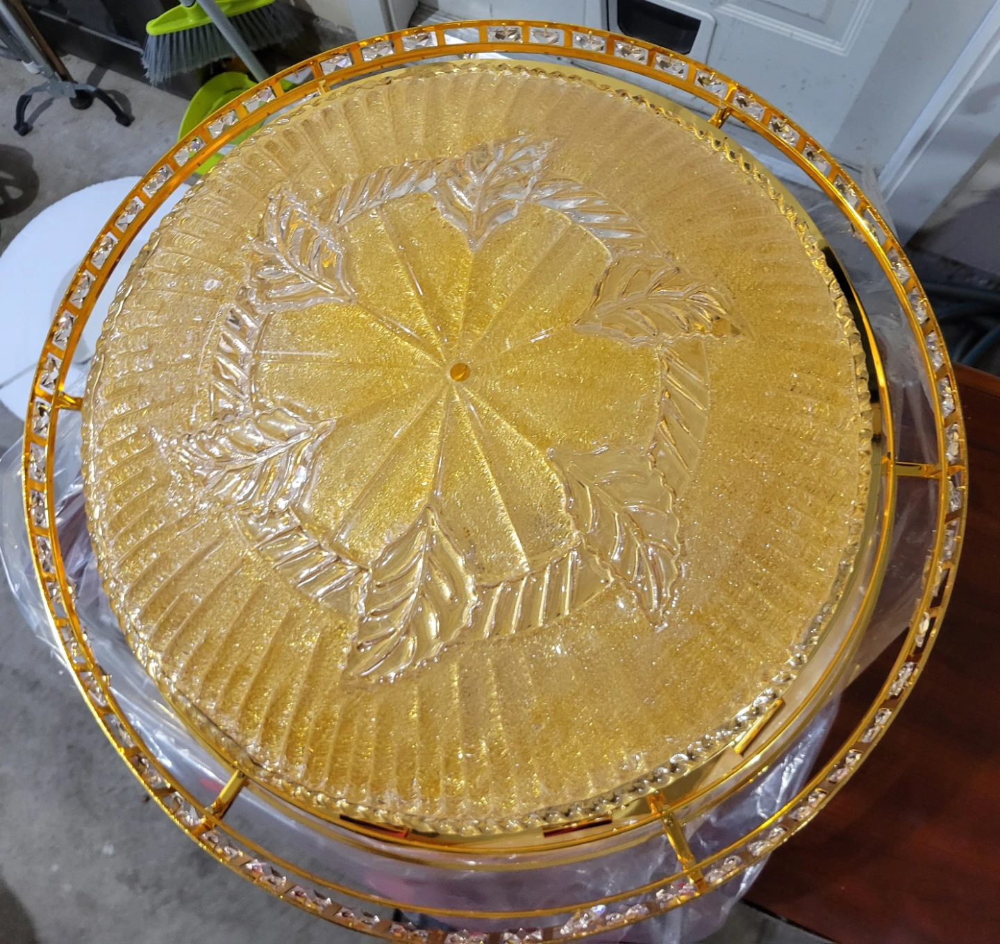 25" Diameter Gold Chandelier Light Fixture, Brand New. - photo 5