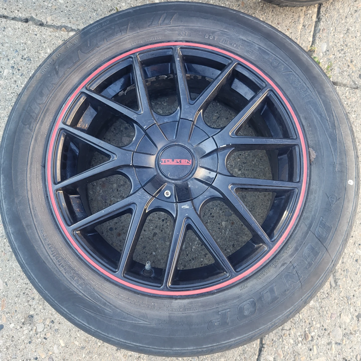 Black and Red Touren Wheels w/ bonus donut! - photo 4